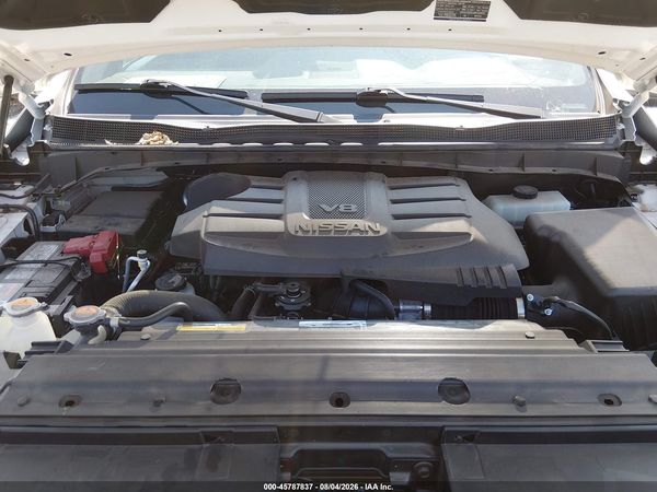 2024 NISSAN TITAN PRO-4X 4X4 — I10