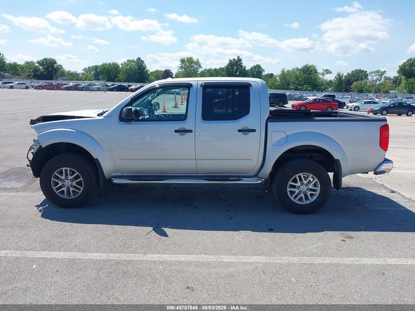 2018 NISSAN FRONTIER SV