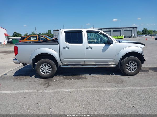 2018 NISSAN FRONTIER SV