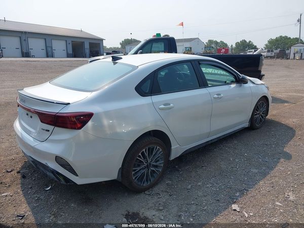 2024 KIA FORTE GT-LINE