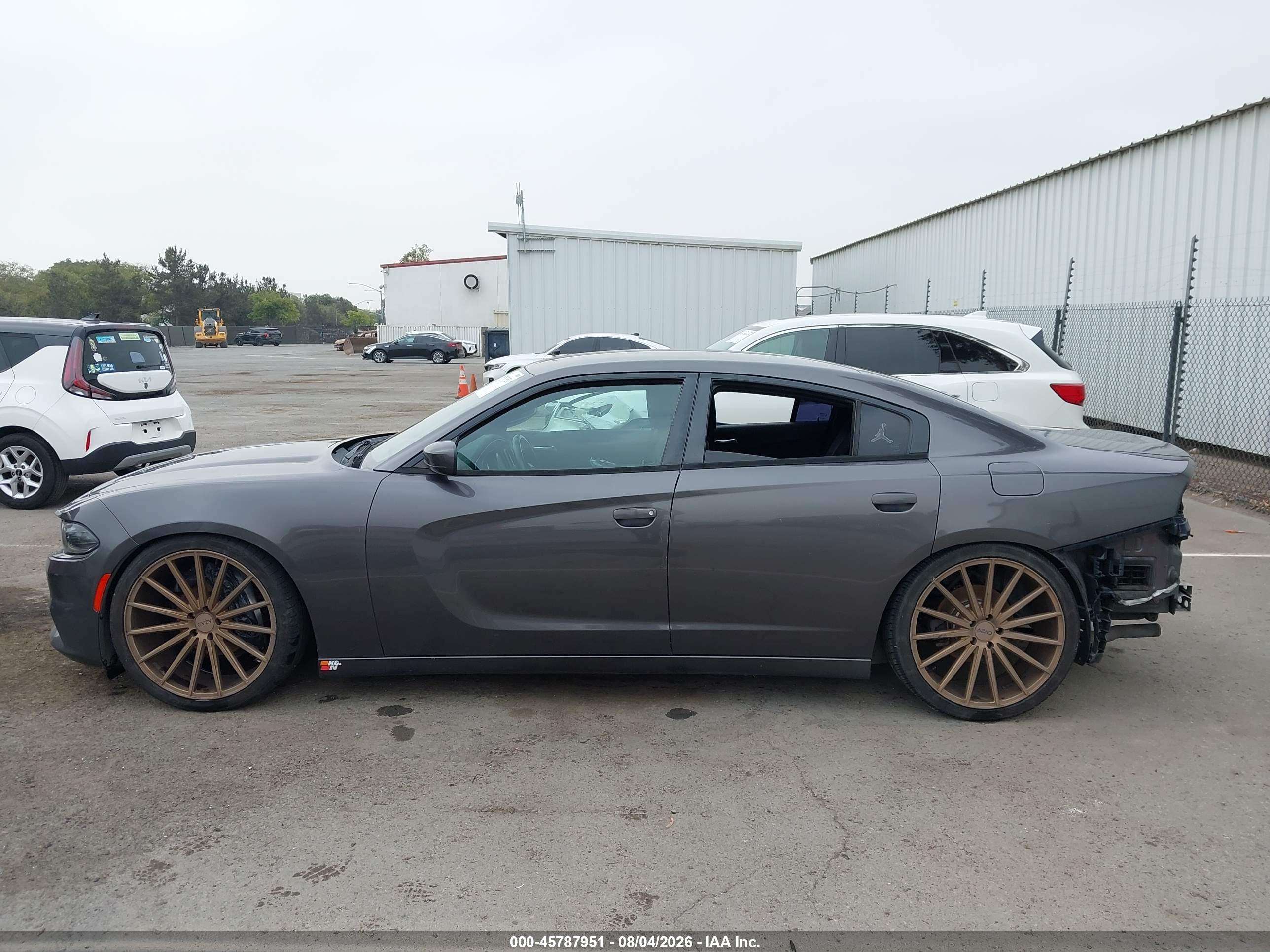 2015 DODGE CHARGER SE