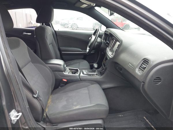 2015 DODGE CHARGER SE