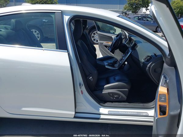 2016 VOLVO S60 INSCRIPTION T5 DRIVE-E PLATINUM