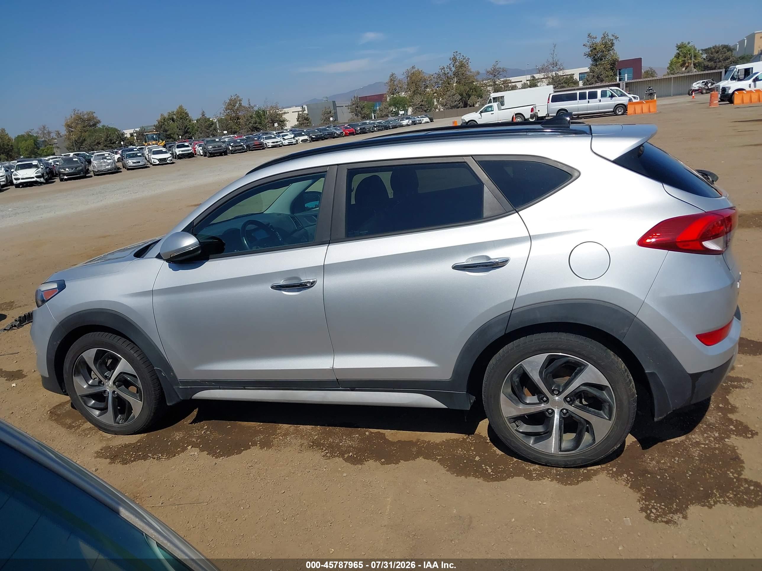 2017 HYUNDAI TUCSON LIMITED