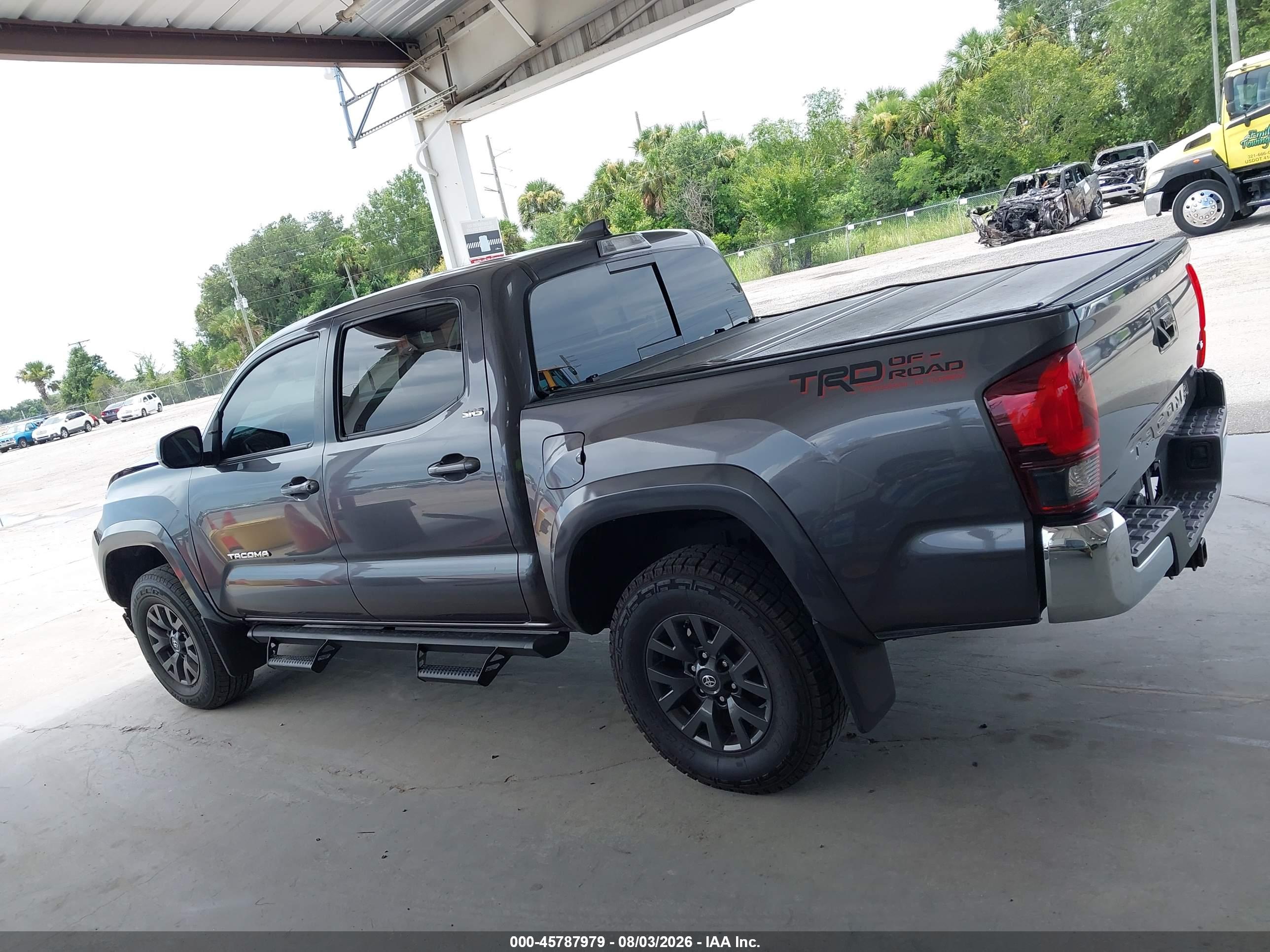 2021 TOYOTA TACOMA SR5 V6