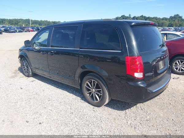 2017 DODGE GRAND CARAVAN SXT — I3