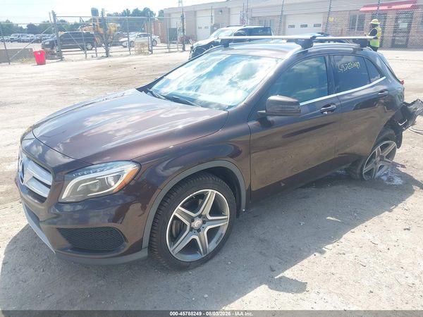 2015 MERCEDES-BENZ GLA 250 4MATIC