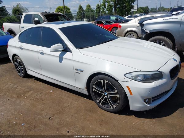 2012 BMW 528I XDRIVE