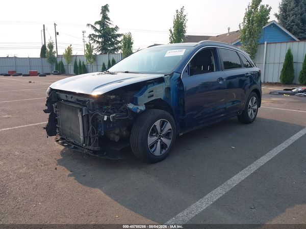 2018 KIA NIRO LX