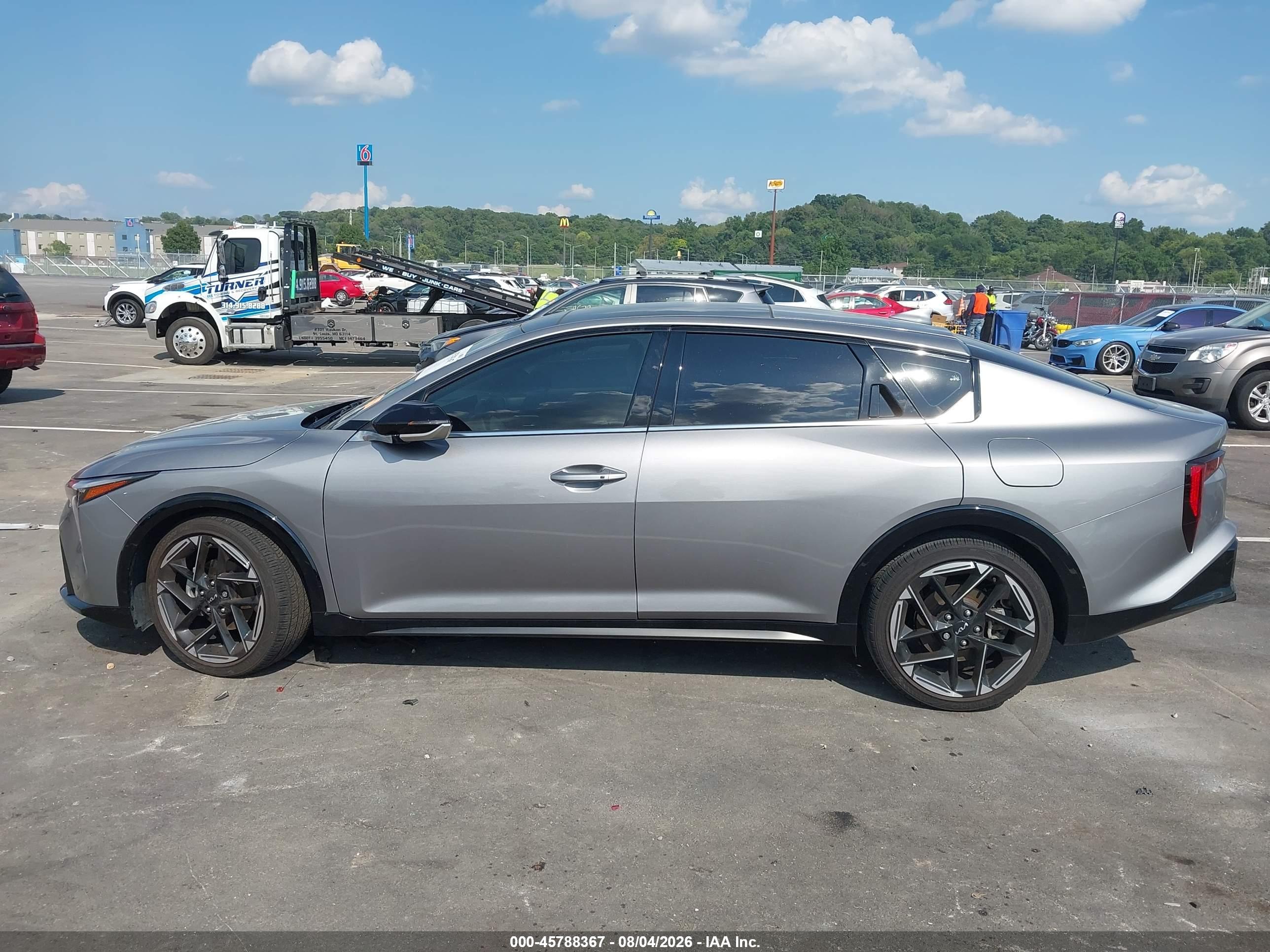 2025 KIA K4 GT-LINE