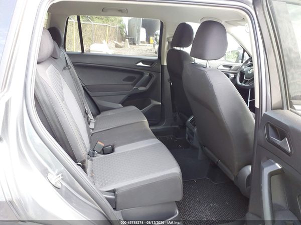 2018 VOLKSWAGEN TIGUAN 2.0T S — I8
