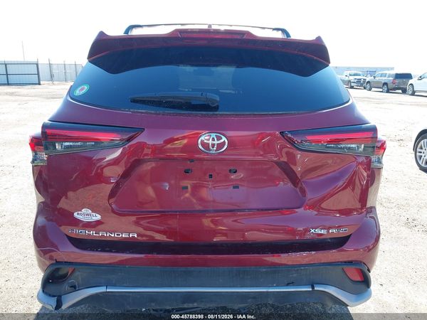 2024 TOYOTA HIGHLANDER XSE