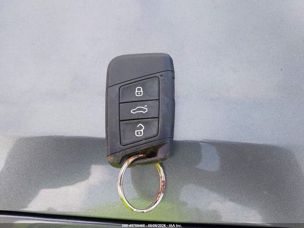 2022 VOLKSWAGEN TAOS 1.5T S — I11