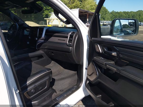 2019 RAM 1500 LIMITED  4X4 5'7 BOX