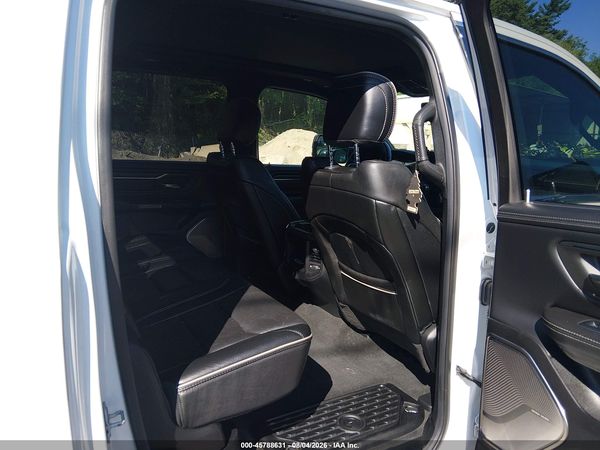 2019 RAM 1500 LIMITED  4X4 5'7 BOX