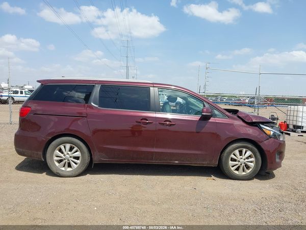 2017 KIA SEDONA LX