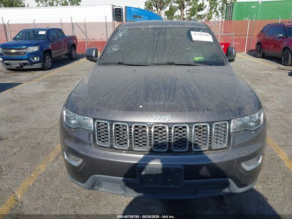 2020 JEEP GRAND CHEROKEE LAREDO E 4X2