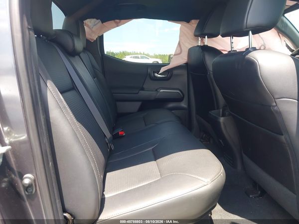 2020 TOYOTA TACOMA TRD SPORT — I8