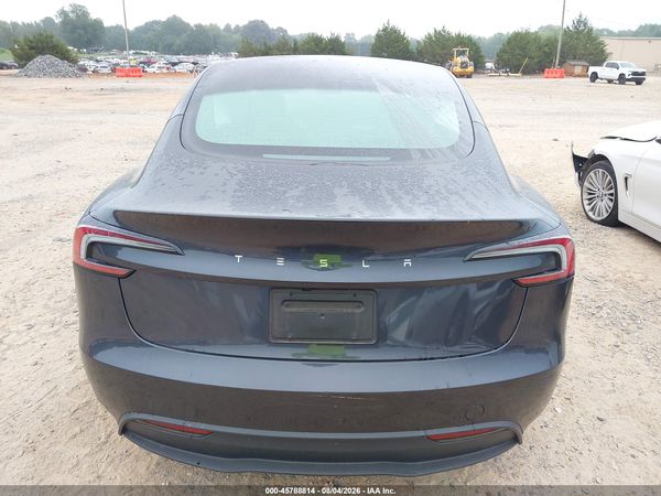 2025 TESLA MODEL 3