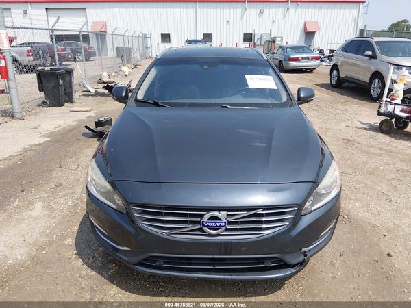 2016 VOLVO V60 T5 DRIVE-E PREMIER
