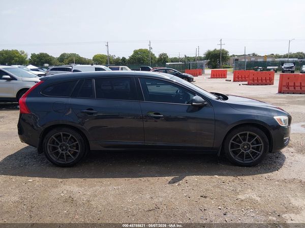 2016 VOLVO V60 T5 DRIVE-E PREMIER