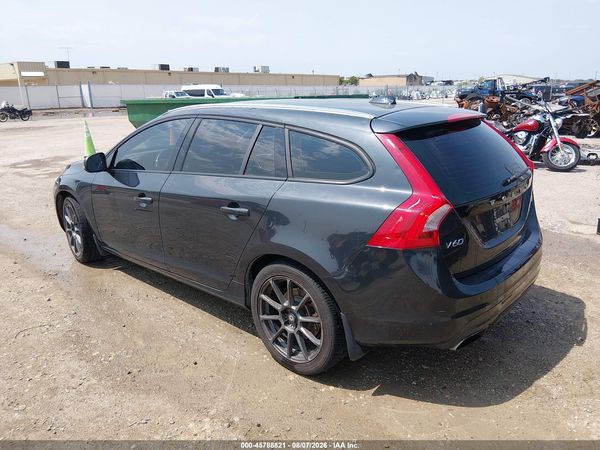 2016 VOLVO V60 T5 DRIVE-E PREMIER