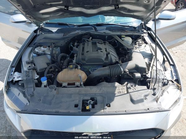 2020 FORD MUSTANG ECOBOOST PREMIUM — I10