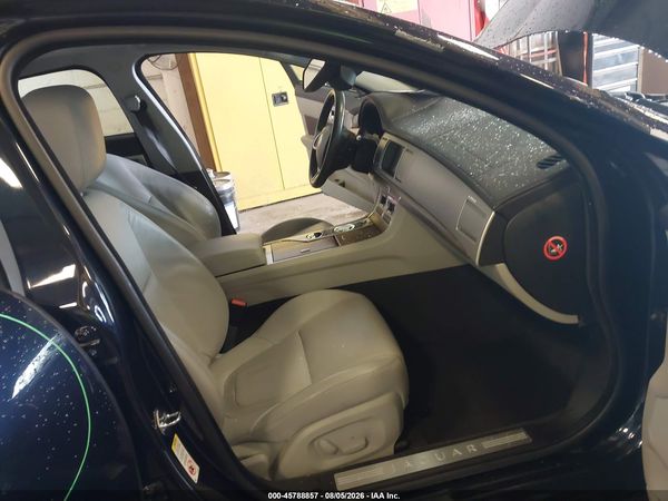 2012 JAGUAR XF