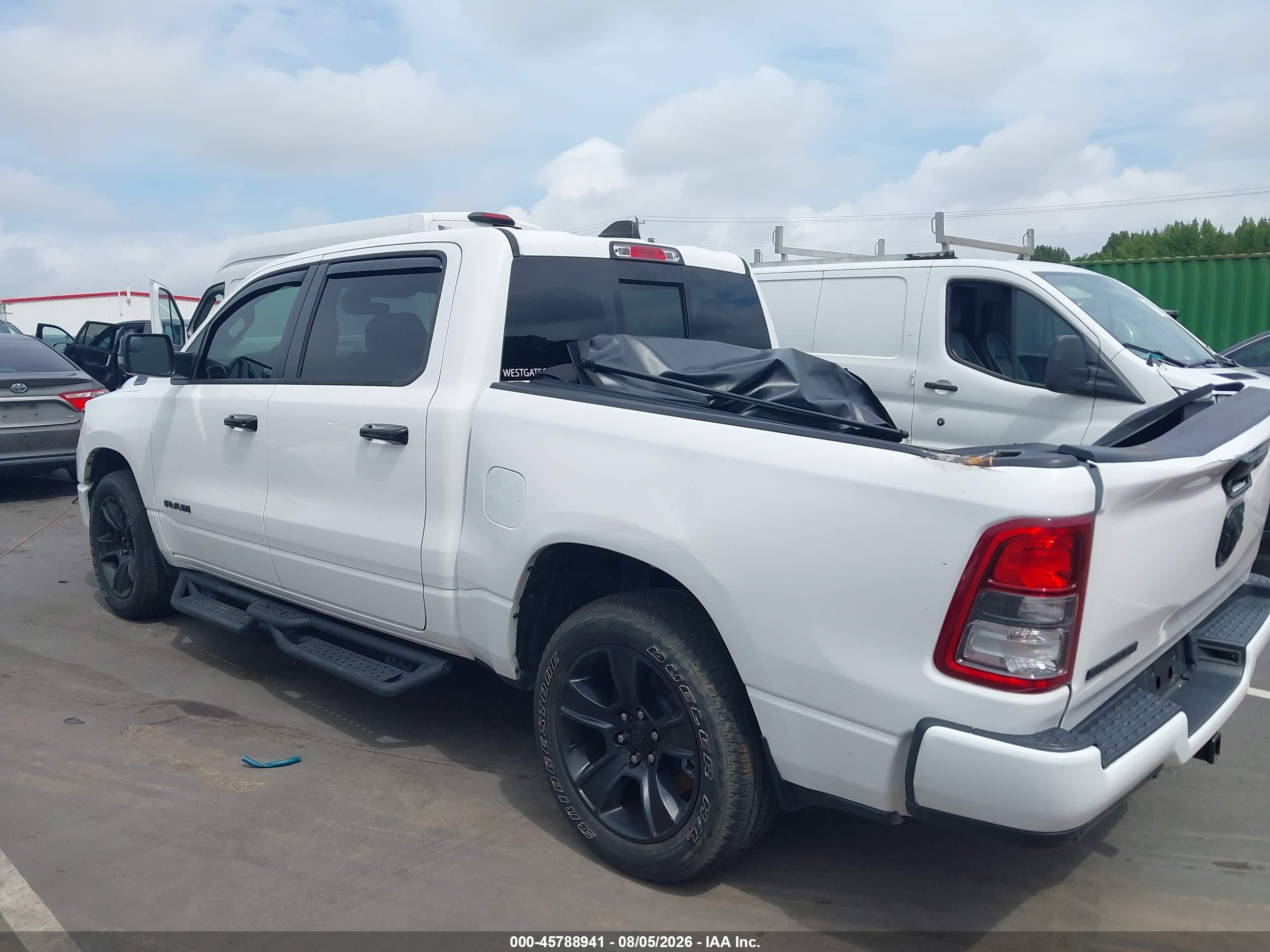 2023 RAM 1500 BIG HORN  4X2 5'7 BOX