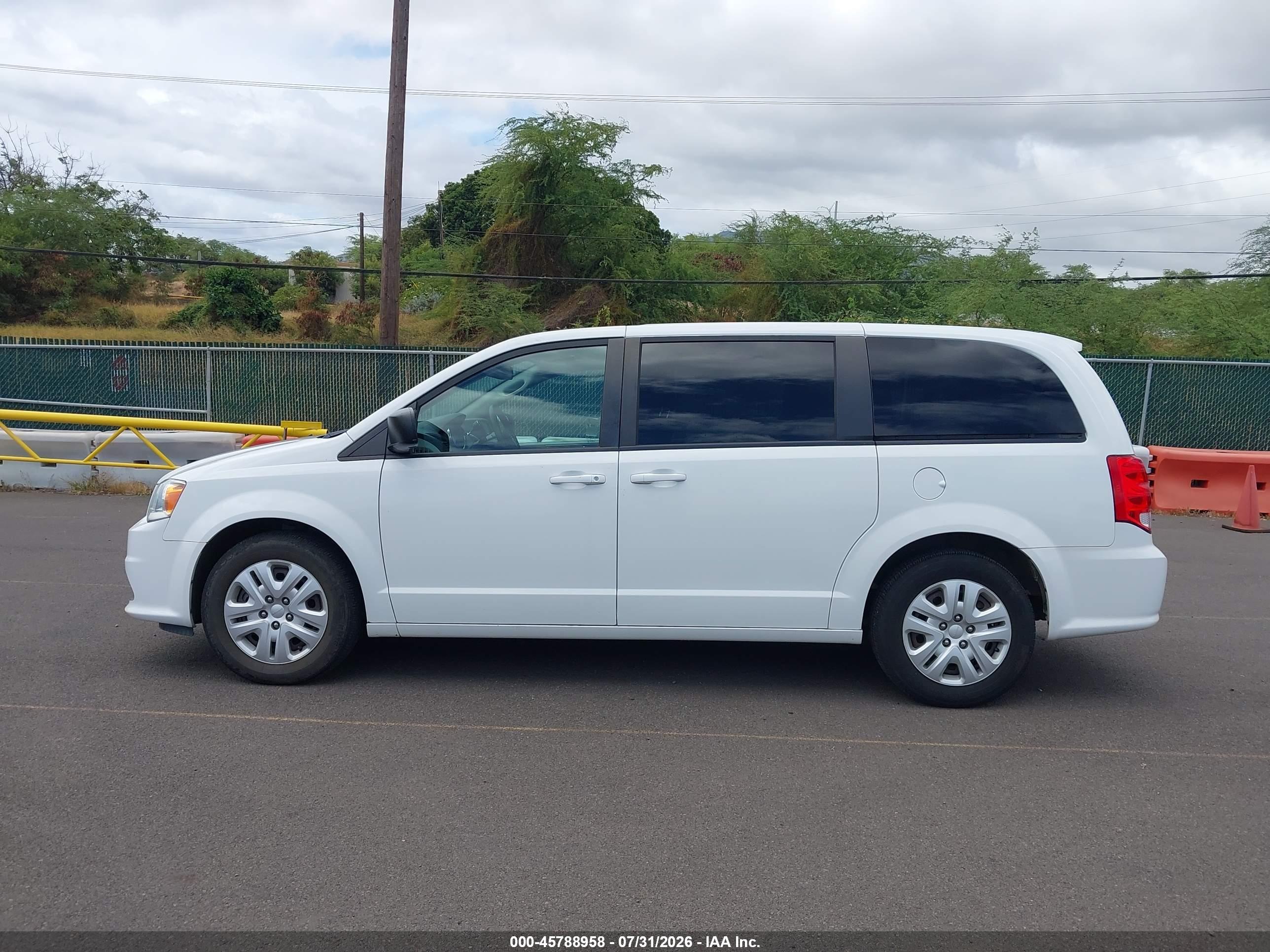 2018 DODGE GRAND CARAVAN SE