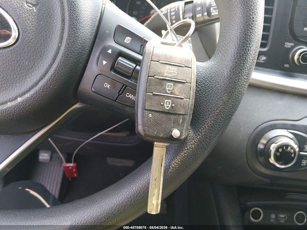 2016 KIA SORENTO 2.4L LX