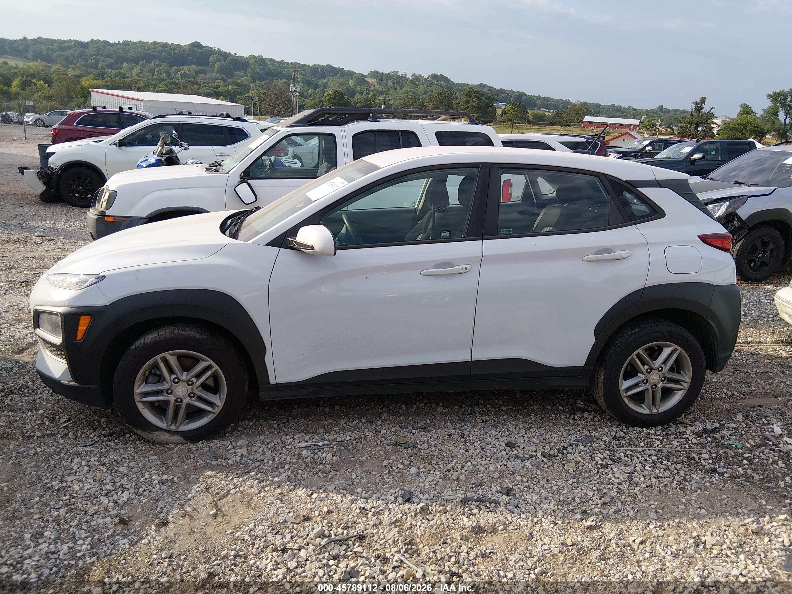 2019 HYUNDAI KONA SE