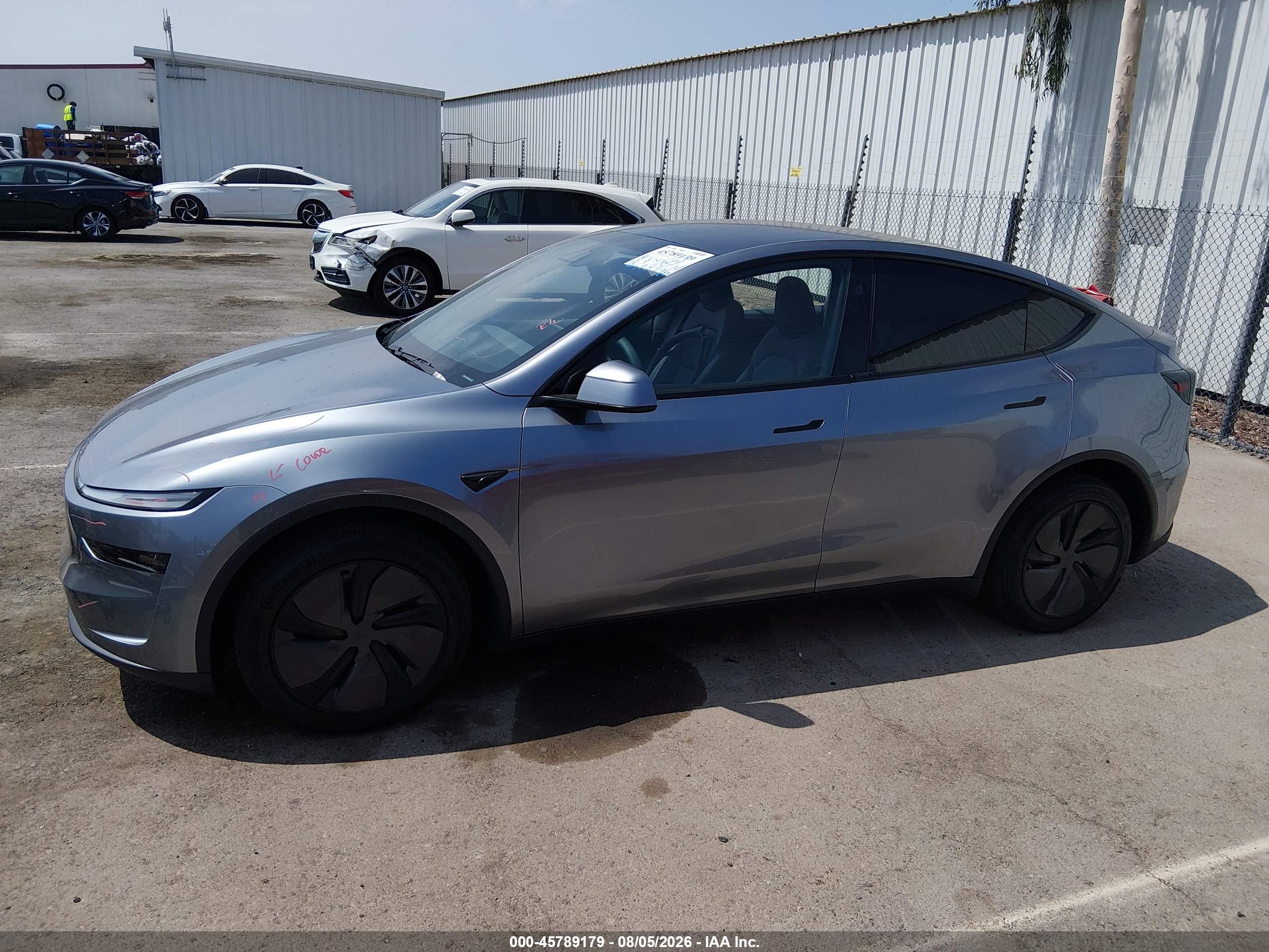 2026 TESLA MODEL Y