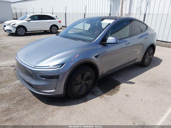 2026 TESLA MODEL Y