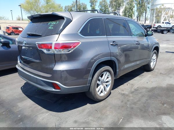 2016 TOYOTA HIGHLANDER LE V6