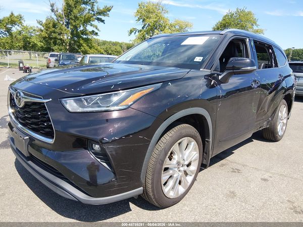 2021 TOYOTA HIGHLANDER LIMITED