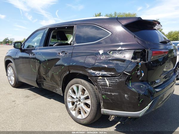 2021 TOYOTA HIGHLANDER LIMITED