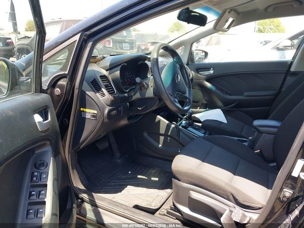 2017 KIA FORTE LX