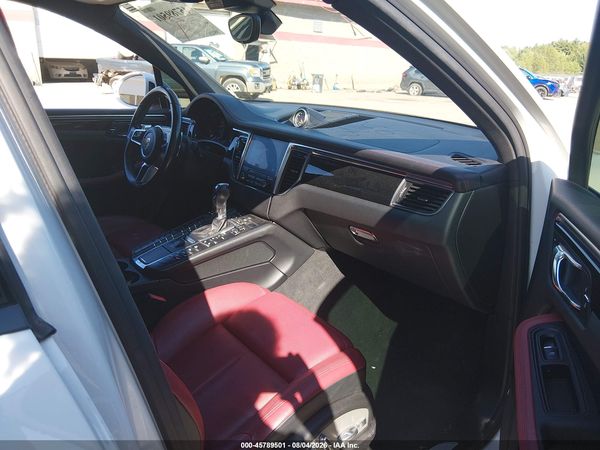 2018 PORSCHE MACAN GTS