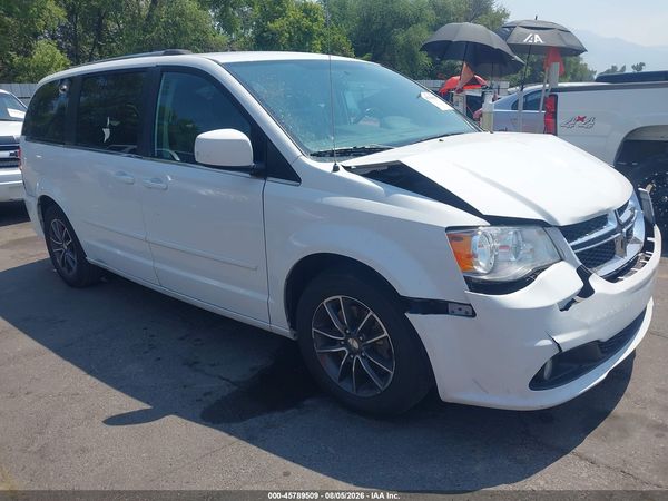 2017 DODGE GRAND CARAVAN SXT — I1