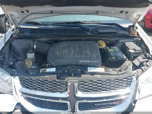 2017 DODGE GRAND CARAVAN SXT — I10