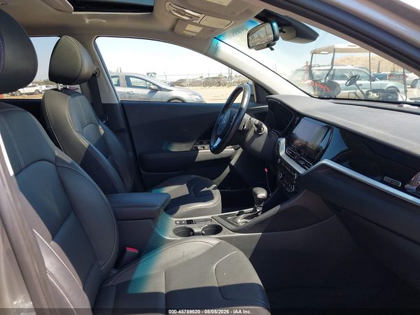 2022 KIA NIRO TOURING SE