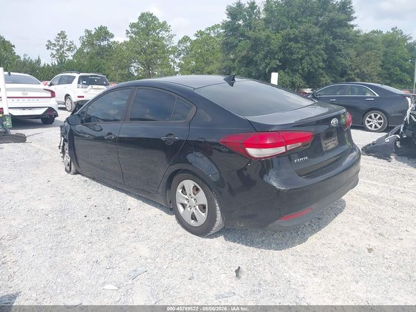 2017 KIA FORTE LX