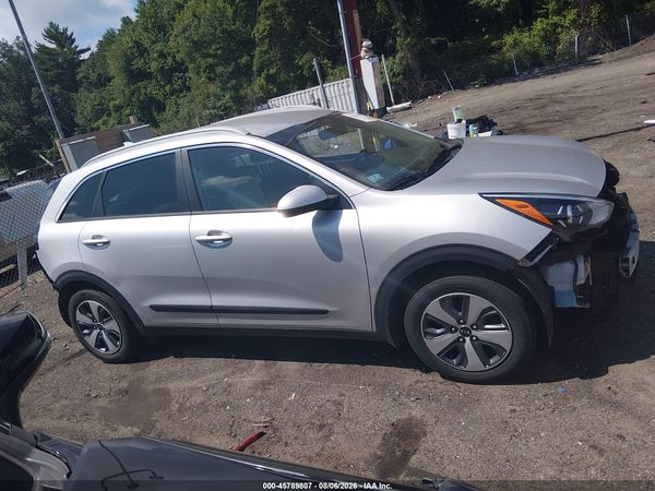 2020 KIA NIRO LX