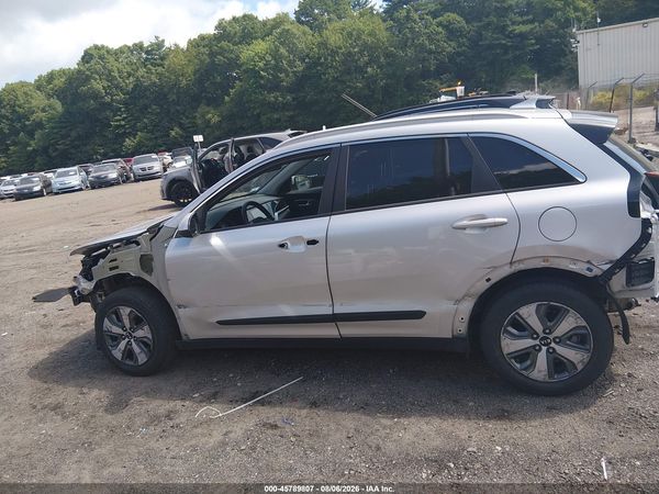2020 KIA NIRO LX