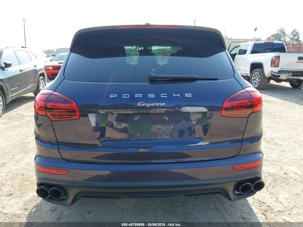 2017 PORSCHE CAYENNE PLATINUM EDITION