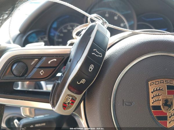 2017 PORSCHE CAYENNE PLATINUM EDITION
