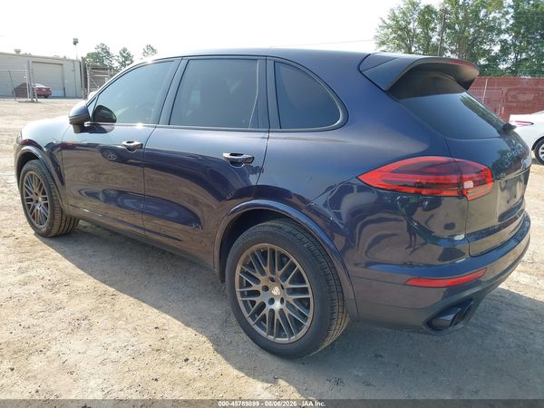 2017 PORSCHE CAYENNE PLATINUM EDITION