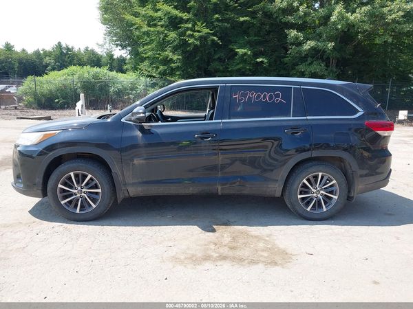 2018 TOYOTA HIGHLANDER XLE