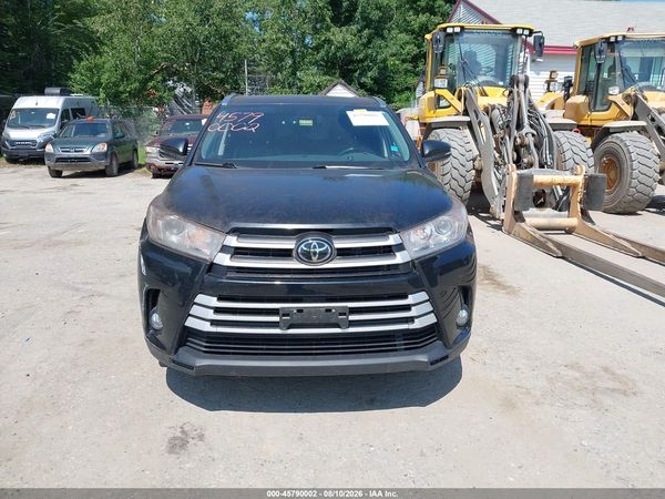 2018 TOYOTA HIGHLANDER XLE